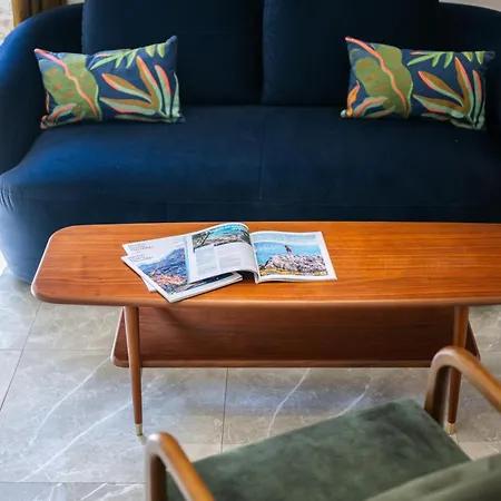 公寓 Queen Garden Iii, Elegant 2 Pieces Au Coeur Du Centre Ville, Vue Laterale Mer, Ac 芒通