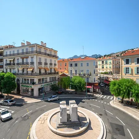 Queen Garden Iii, Elegant 2 Pieces Au Coeur Du Centre Ville, Vue Laterale Mer, Ac * مينتون