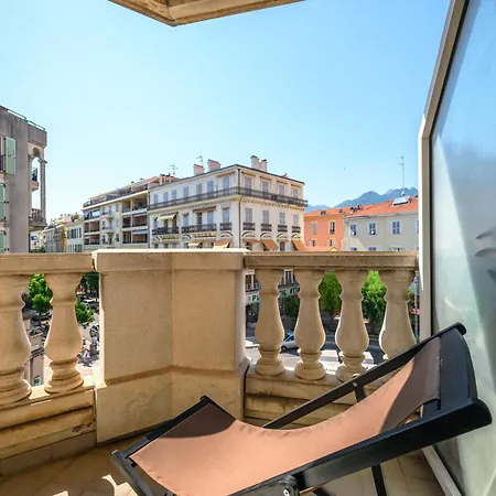 Queen Garden Iii, élégant 2 Pièces Au Coeur Du Centre Ville, Vue Latérale Mer, Ac Appartement Menton