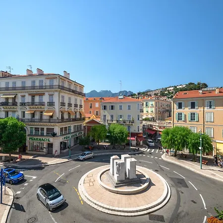 Apartment Queen Garden Iii, Elegant 2 Pieces Au Coeur Du Centre Ville, Vue Laterale Mer, Ac *