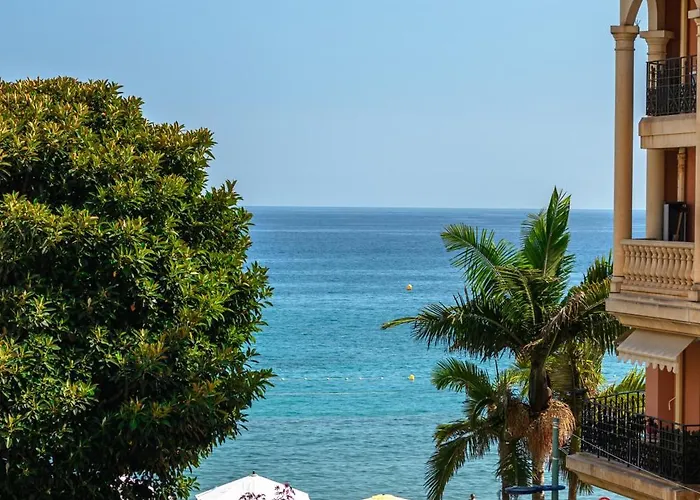 Queen Garden Iii, Elegant 2 Pieces Au Coeur Du Centre Ville, Vue Laterale Mer, Ac Daire *