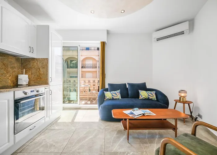 Queen Garden Iii, Elegant 2 Pieces Au Coeur Du Centre Ville, Vue Laterale Mer, Ac アパート マントン